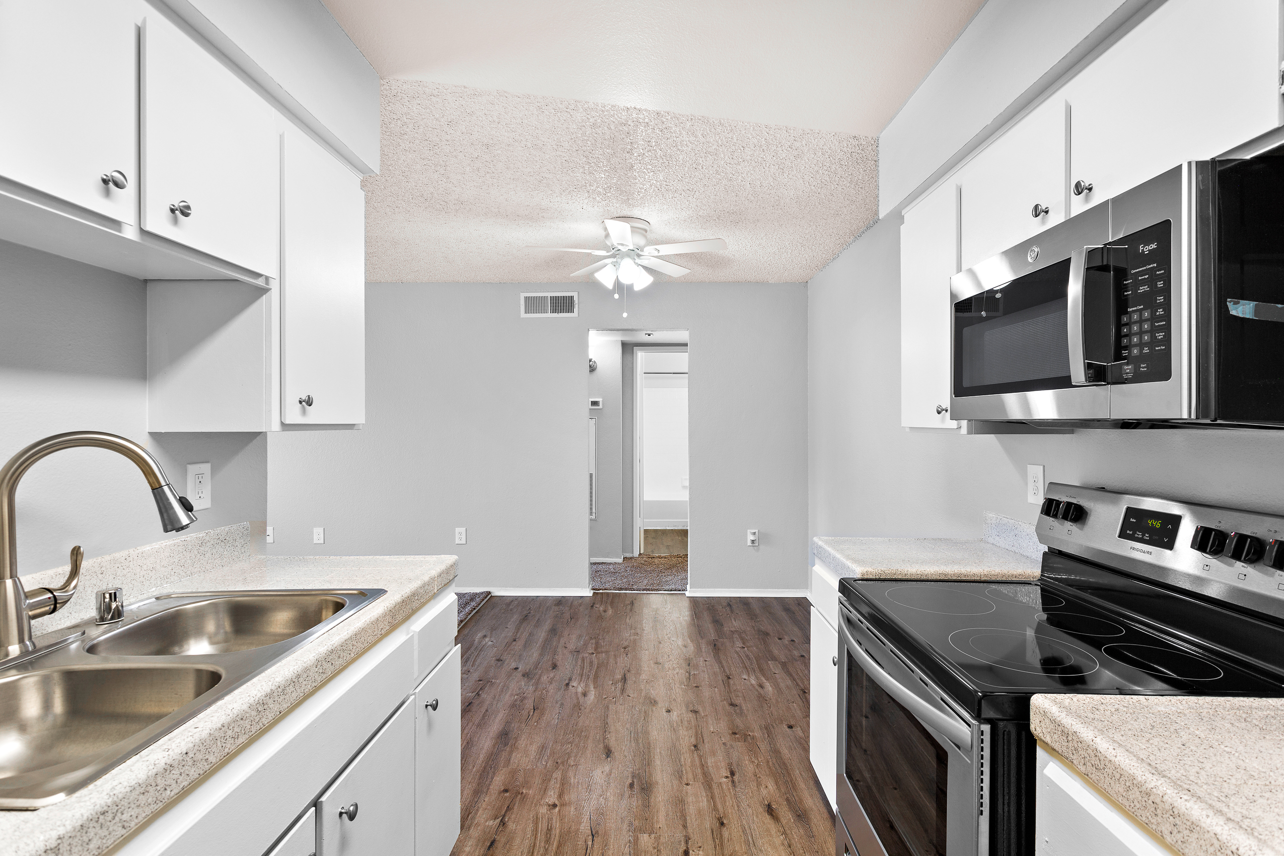 1 Bed / 1 Bath